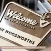 custom national park welcome sign with clear coat exterior finish and eagle icon on the arrowhead emblem